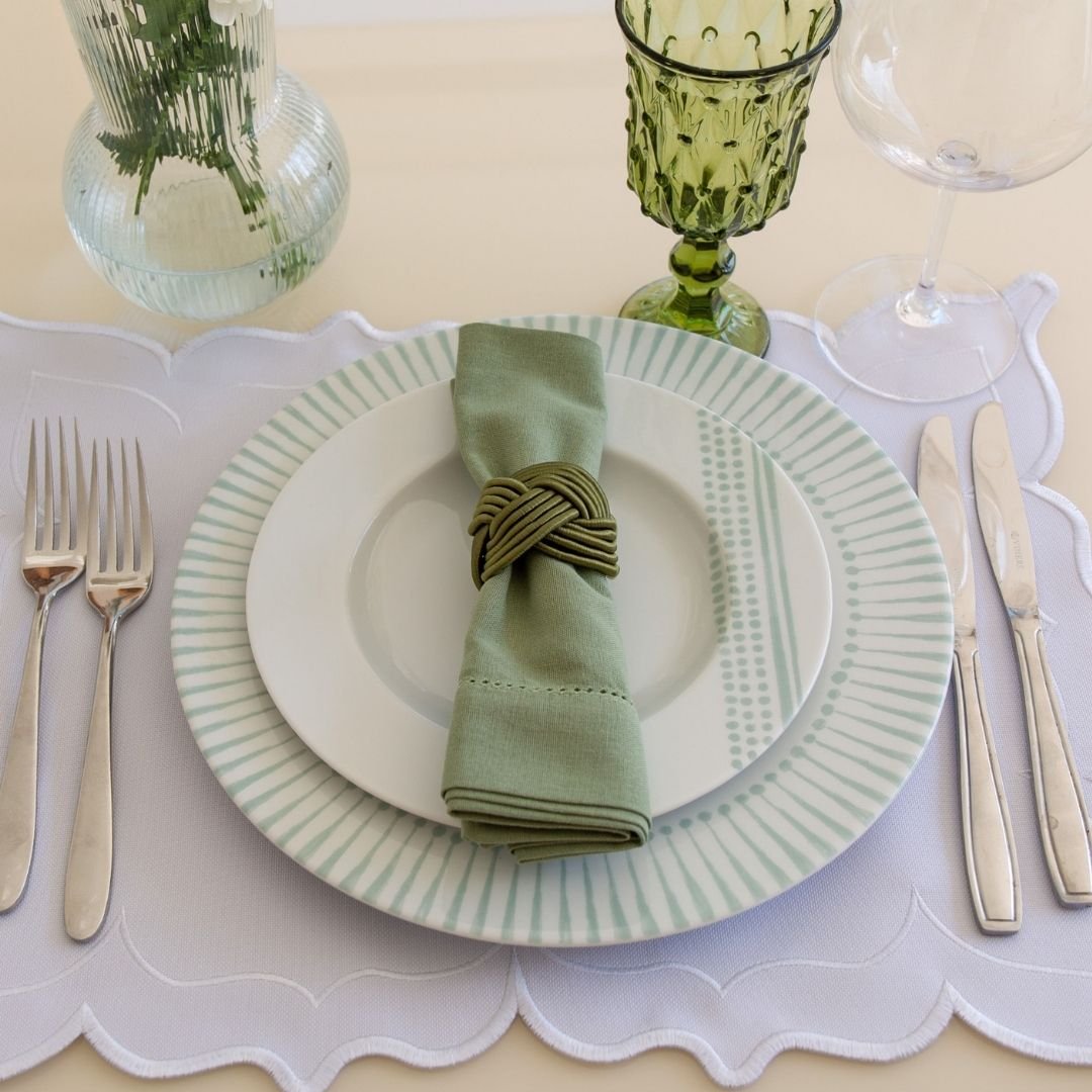 MOSS GREEN KNOT NAPKIN RING - Image 3